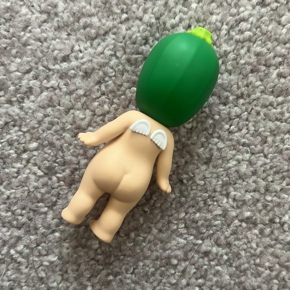 SONNY ANGEL Vegetable Zucchini - Picture 2 of 3